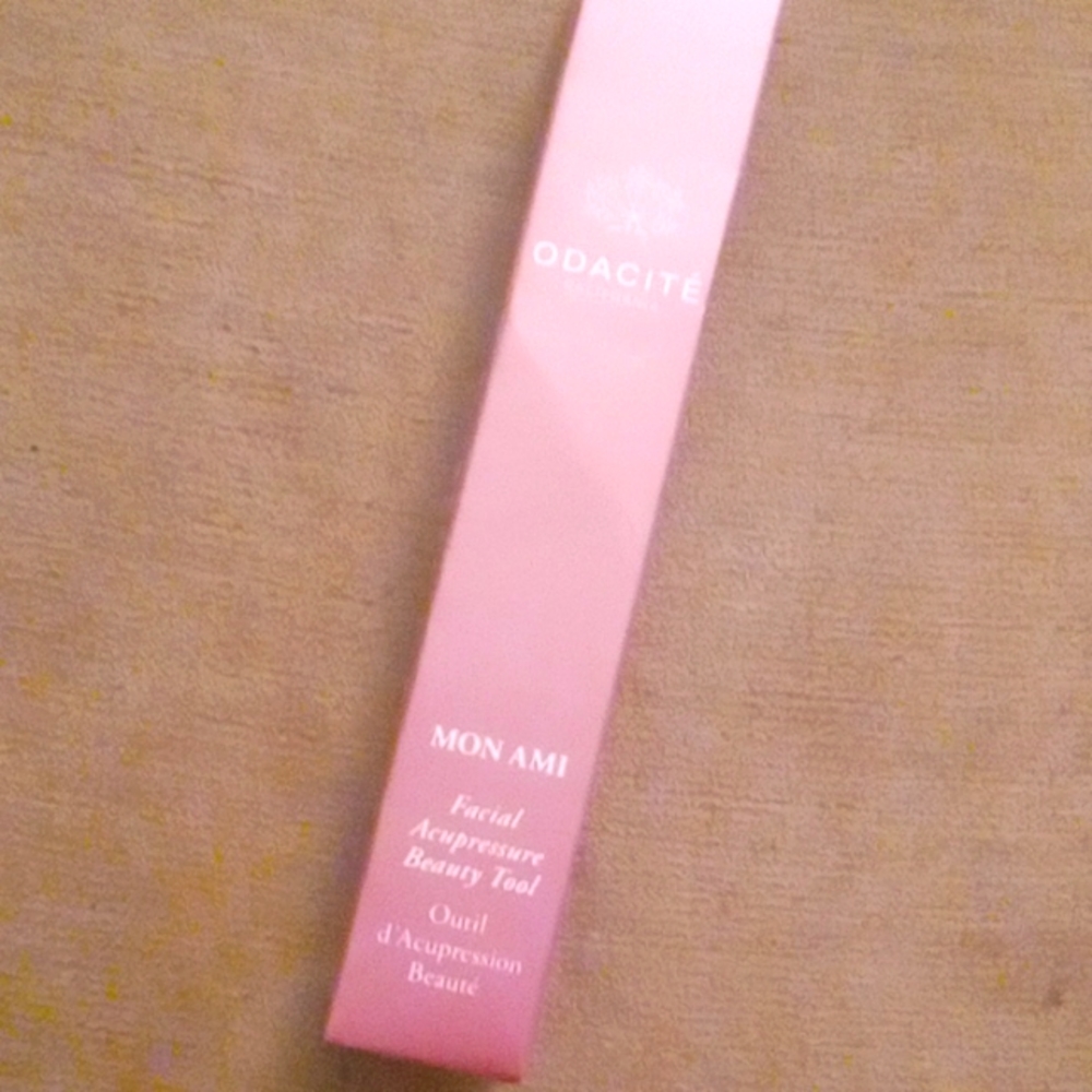 Odacité Facial Acupressure Beauty Tool